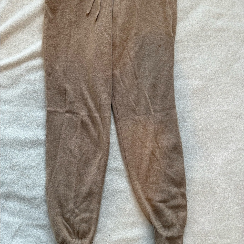 Abercrombie & Fitch Tan Joggers